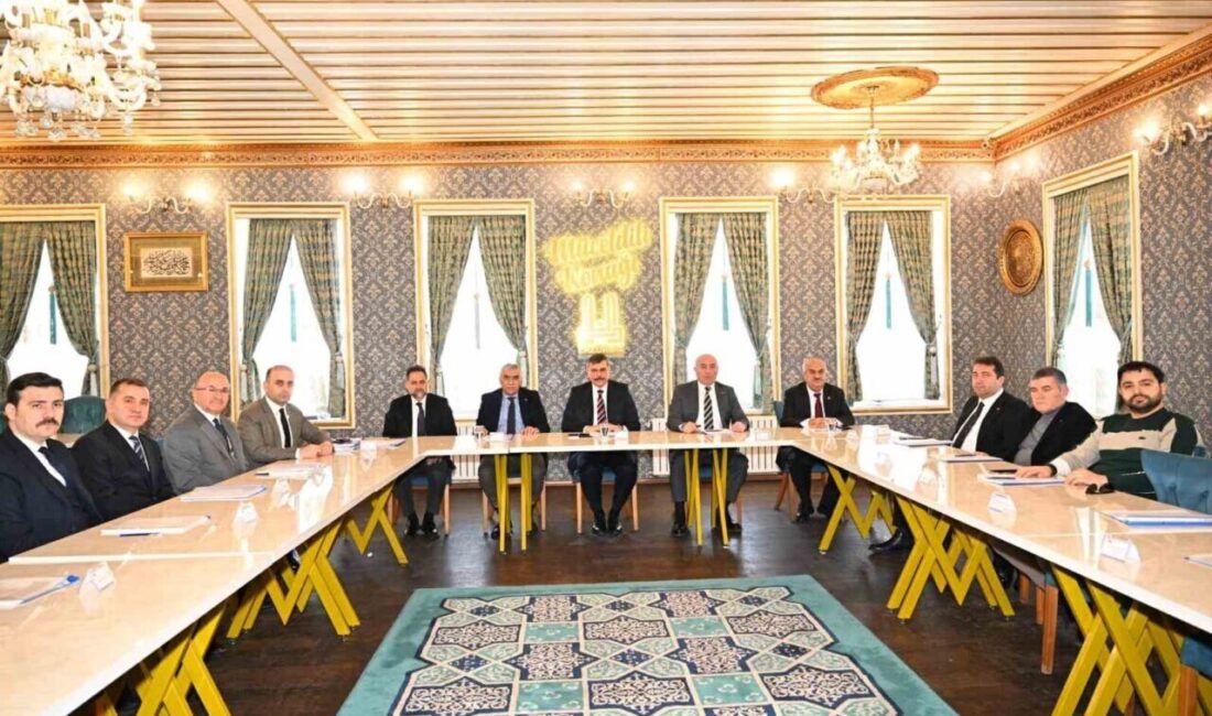 Erzurum’da 2025 Yılı İçin Organize Sanayi Bölgesi Toplantısı Yapıldı Erzurum Merkez 2. Organize Sanayi Bölgesi'nin 2025 yılı ilk müteşebbis