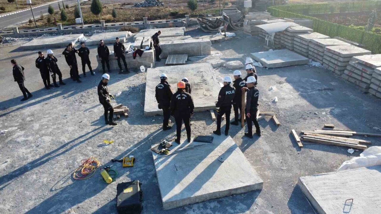 Kahramanmaraş İl Afet ve Acil Durum Müdürlüğü, AFAD'ın 100 bin