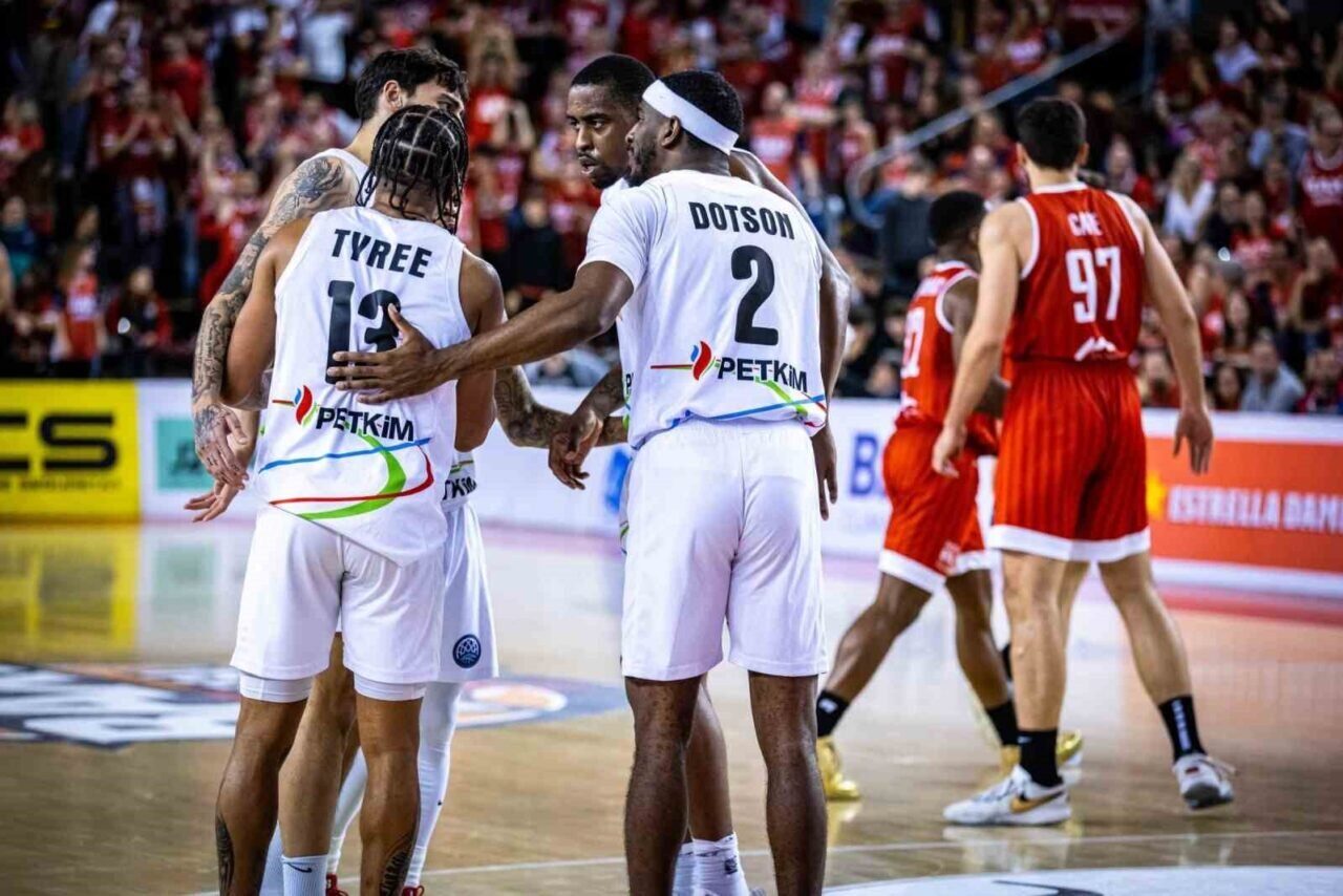 Aliağa Petkimspor, Basketbol Şampiyonlar Ligi'ndeki son 16 turuna kötü bir