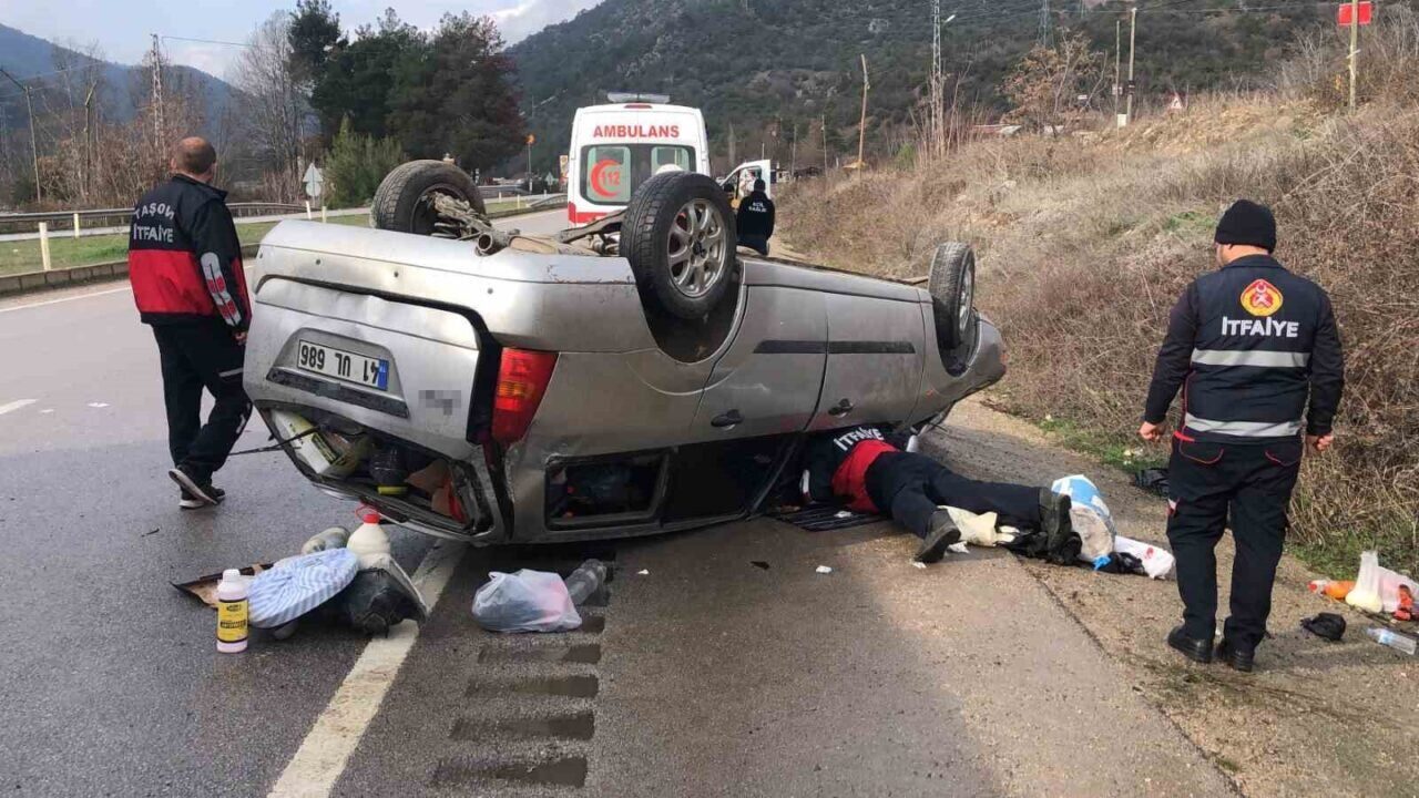 Amasya'nın Durucasu köyü kavşağında meydana gelen trafik kazasında, H.Z. yönetimindeki