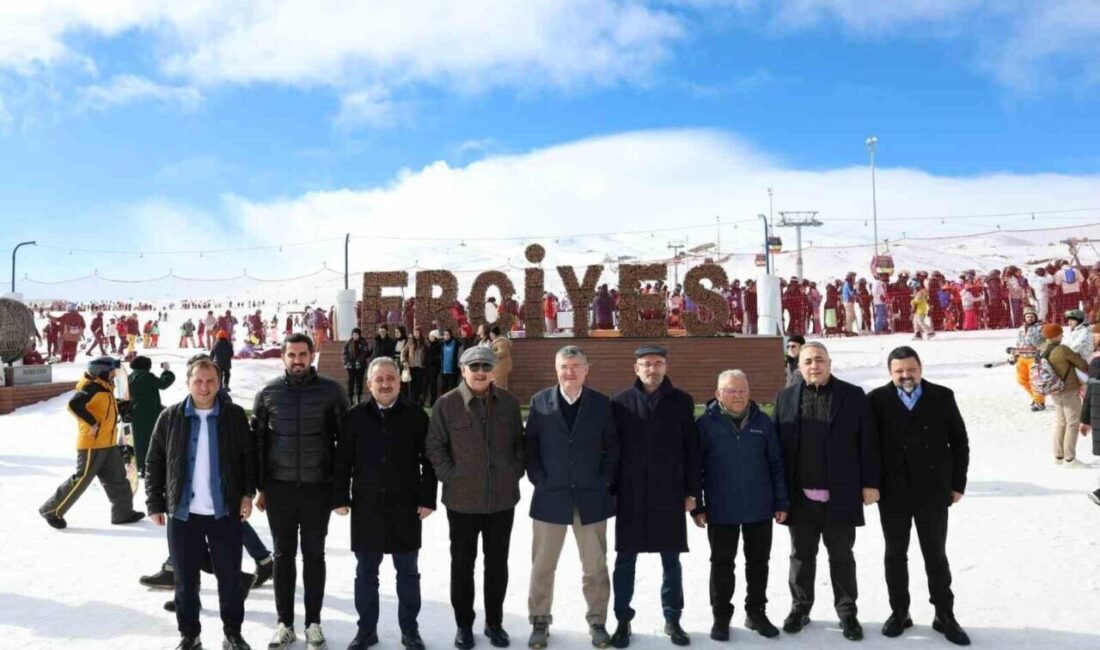 Kayseri’de Medya Temsilcilerine Şehir Tanıtımı Yapıldı Kayseri'ye ziyarette bulunan Ankara temsilcileri, Büyükşehir Belediye Başkanı Dr. Memduh