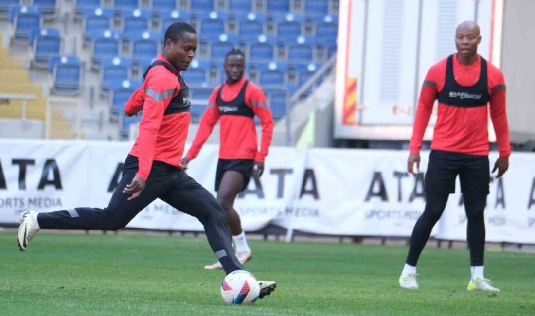 Hatayspor, Kasımpaşa Maçı Hazırlıklarını Mersin’de Sürdürüyor Atakaş Hatayspor, Trendyol Süper Lig'in 21. haftasında Kasımpaşa ile oynayacağı