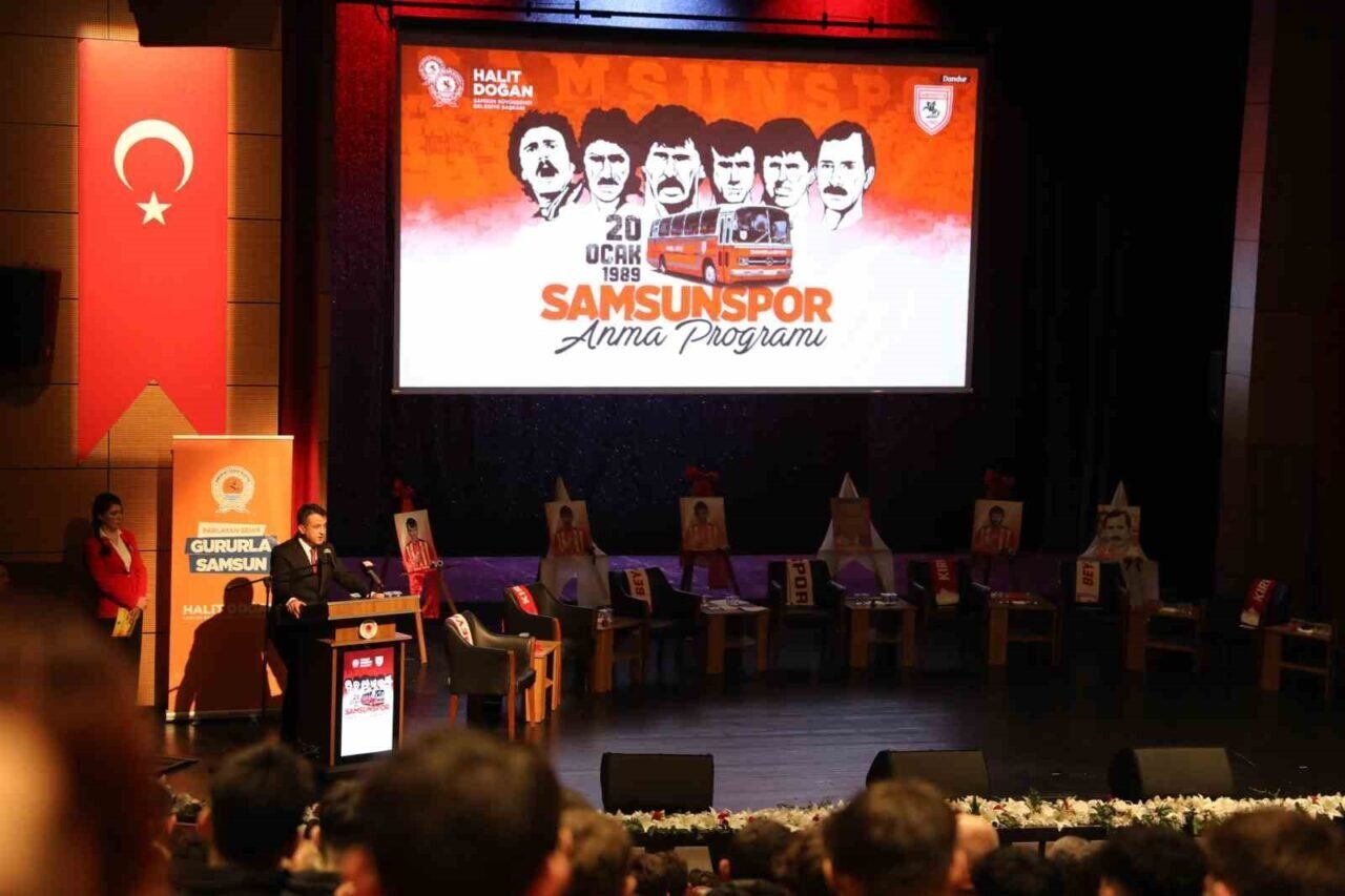 Samsun Büyükşehir Belediyesi, 20 Ocak 1989'da trafik kazasında kaybedilen Samsunspor
