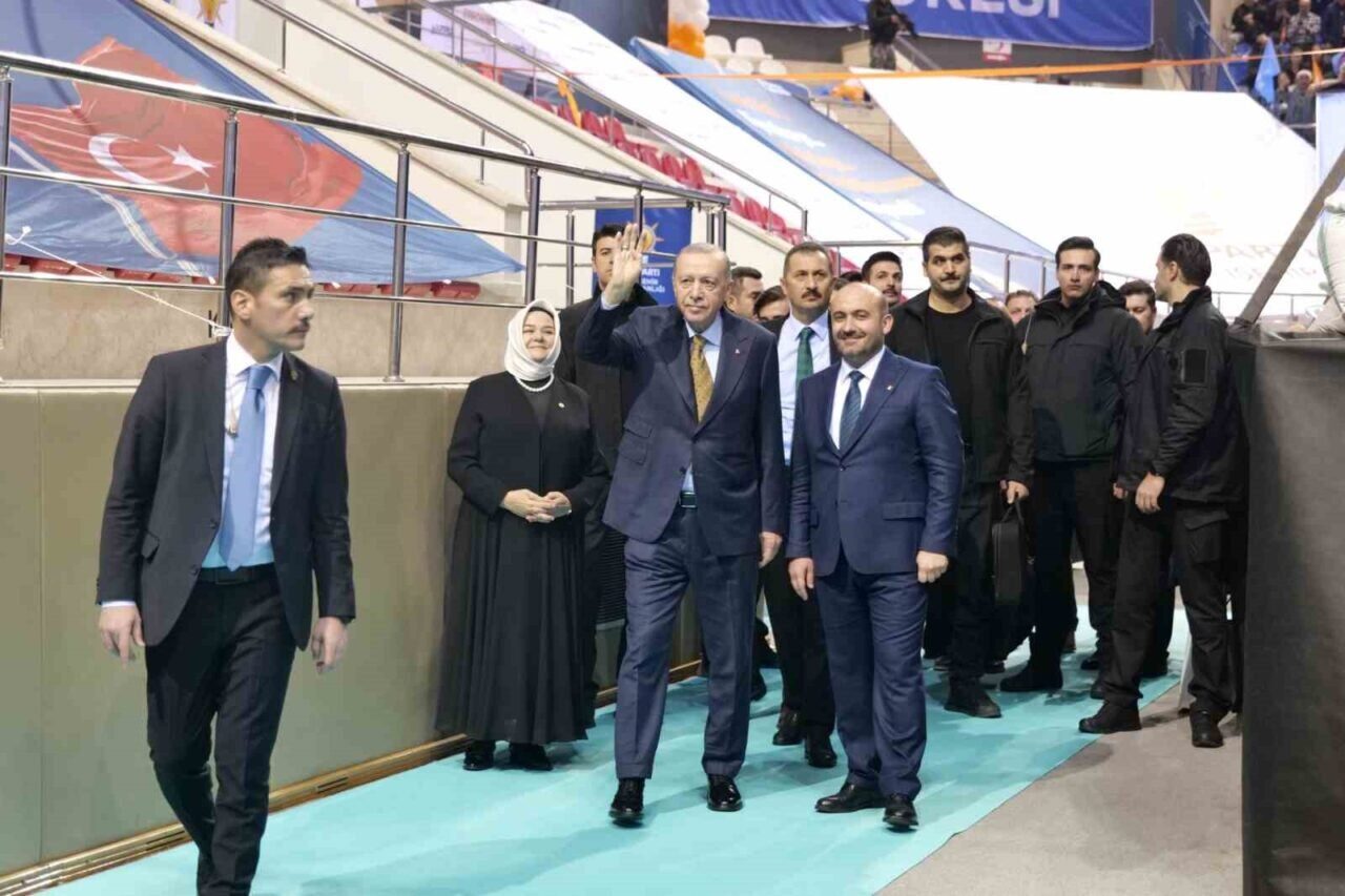 AK Parti Eskişehir İl Başkanı Gürhan Albayrak, 8. Olağan İl