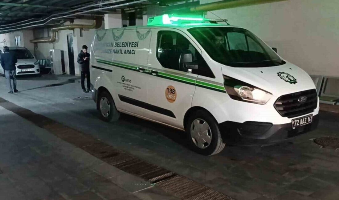 Batman’da Motosiklet Kazasında Genç Sürücü Hayatını Kaybetti Batman’da sabah saatlerinde meydana gelen kazada, 22 yaşındaki Akif Tufan'ın