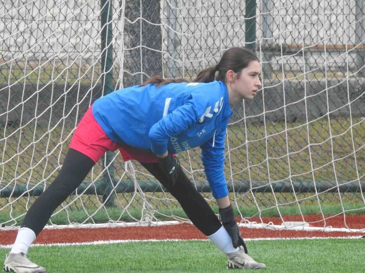 Bilecik Kolej Spor Kulübü’nden Eslem Selöz, Benay Adıyaman ve Buğlem