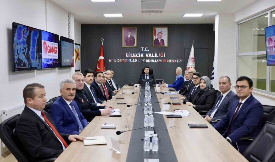 Bilecik’te GAMER Koordinasyon Kurulu Toplantısı Yapıldı Bilecik'te GAMER İzleme, Değerlendirme ve Koordinasyon Kurulu toplantısı yapıldı. Vali