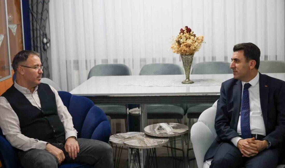 Bilecik Valisi Aygöl, Gazi Ahmet Yavuz’u Ve Ailesini Ziyaret Etti Bilecik Valisi Şefik Aygöl ve Aile ve Sosyal Hizmetler İl