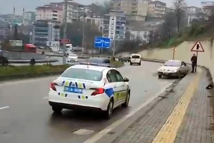 Bartın Çevre Yolu’ndaki kazalar sürücüler için endişe kaynağı olmaya devam