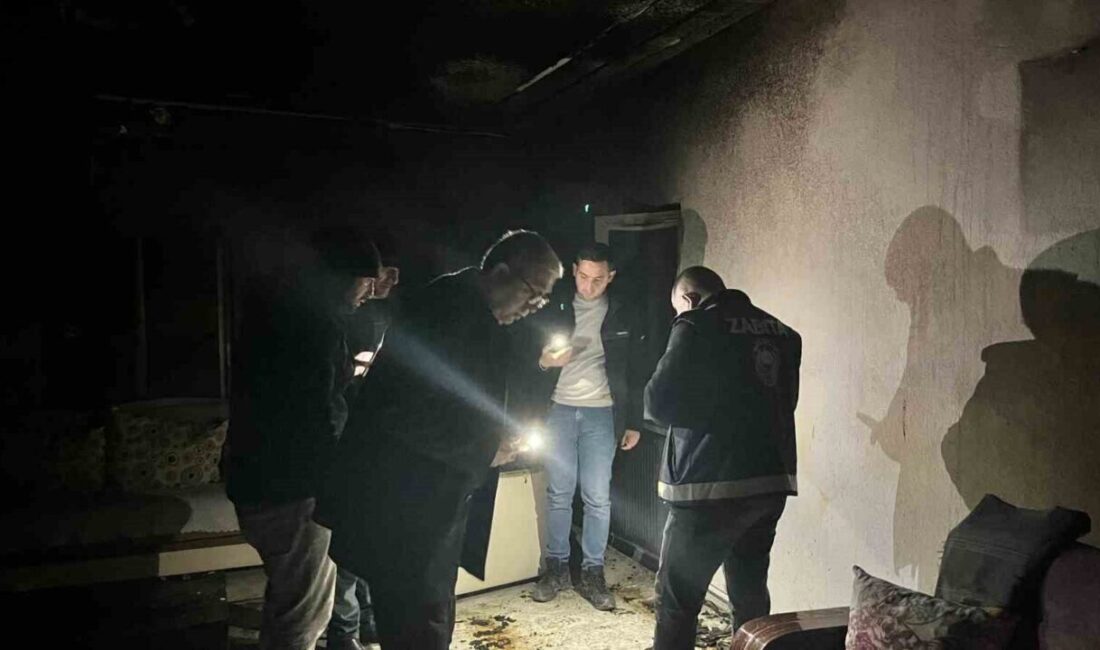 Kayseri'nin Bünyan ilçesinde bir evde çıkan yangından anne, baba ve
