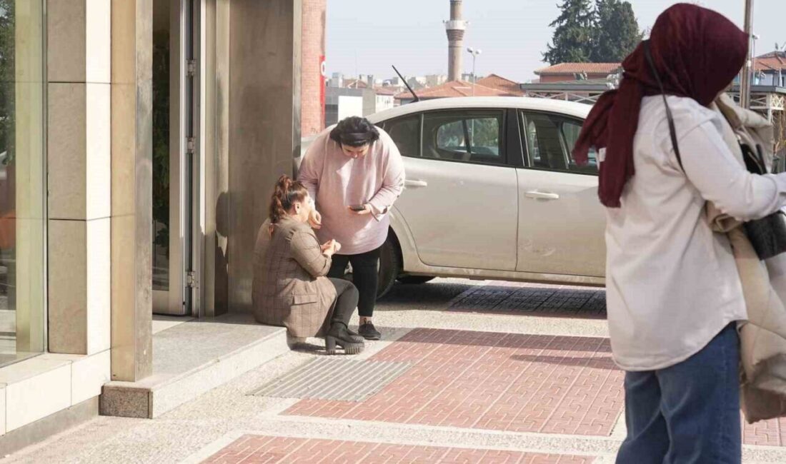 Bursa’da 4.0 Büyüklüğündeki Depremde Olumsuz Bir Durum Yaşanmadığı Açıklandı Bursa Valiliği, Nilüfer ilçesinde meydana gelen 4,0 büyüklüğündeki depremin ardından
