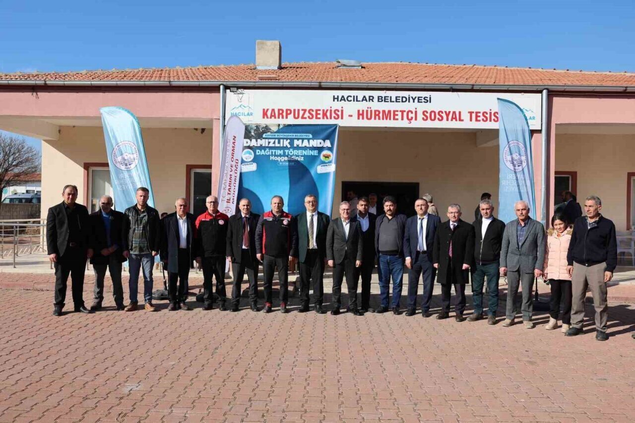 Kayseri Büyükşehir Belediyesi, Manda Islahı Projesi kapsamında damızlık manda desteği