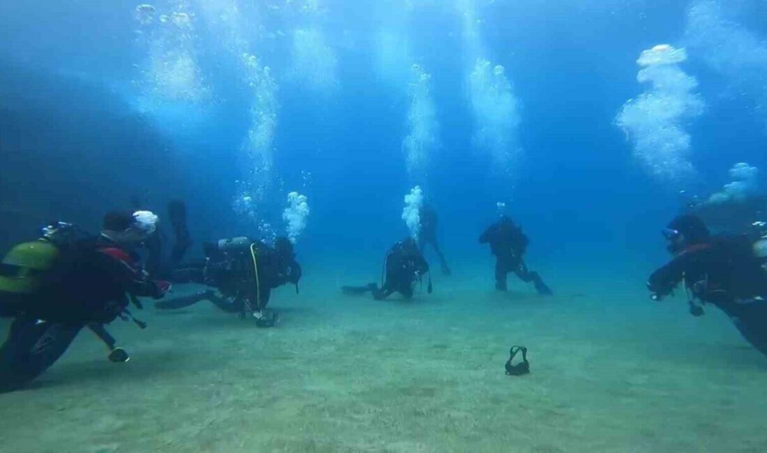 Hatay ve Malatya’nın Dalış Ekiplerinden 6 Şubat Depremi İçin Anma Etkinliği Hatay Büyükşehir Belediyesi ve Malatya İtfaiyesi Sualtı Arama Kurtarma ekipleri,