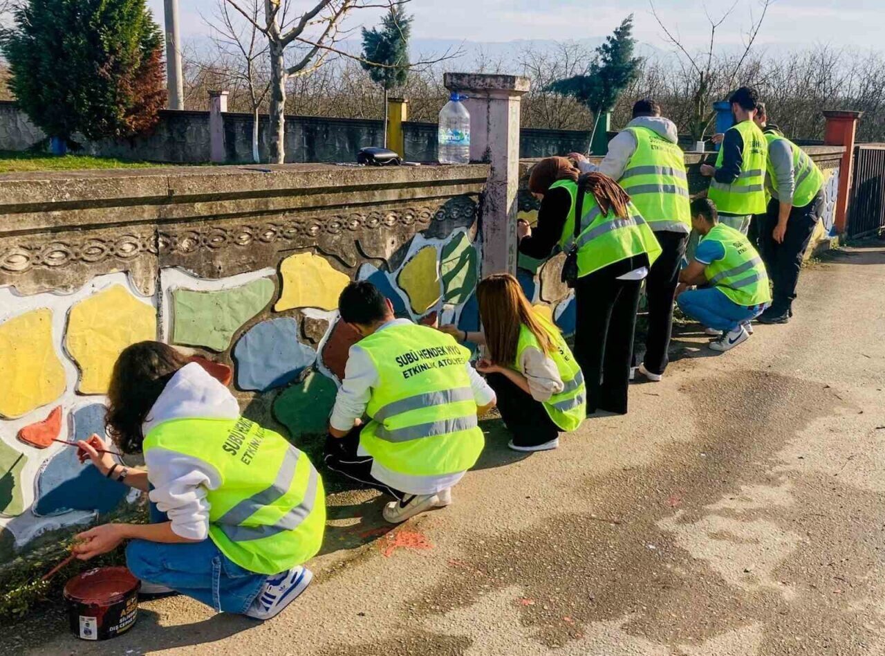Sakarya Uygulamalı Bilimler Üniversitesi öğrencileri, Hayat Arama Kurtarma Derneği iş
