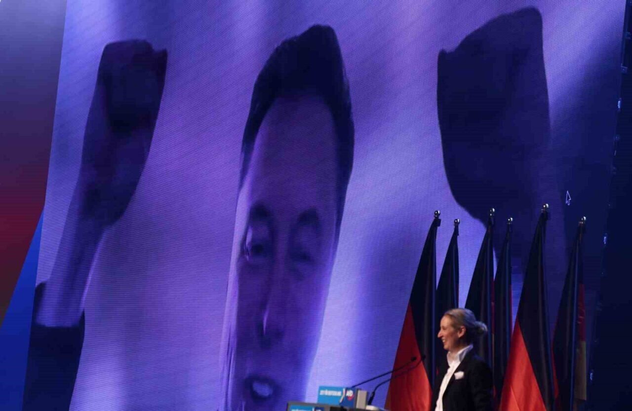 Elon Musk, Almanya için Alternatif (AfD) Partisi'nin seçim etkinliğinde video