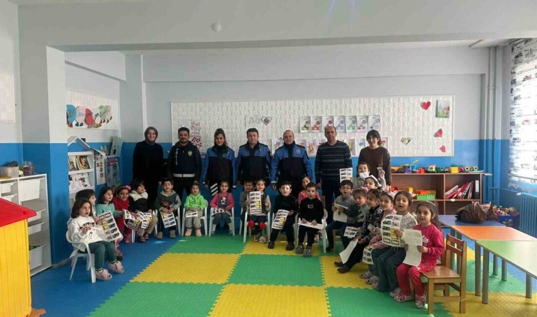 Erzincan’da Emniyet Müdürlüğü’nden Öğrencilere Güvenlik Eğitimi Verildi Erzincan İl Emniyet Müdürlüğü, Toplum Destekli Polislik Şubesi vasıtasıyla Erzincan