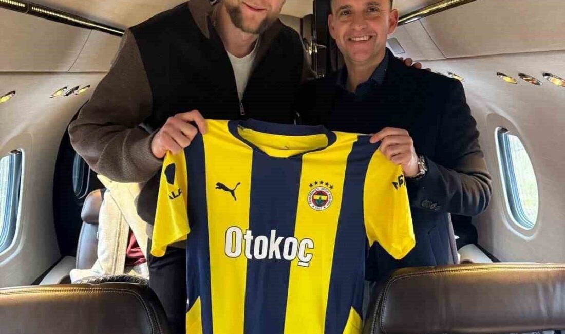 Fenerbahçe, Milan Skriniar ile 2024-2025 sezonu için transfer görüşmeleri yapmak üzere İstanbul’a geliyor. Fenerbahçe, Milan Skriniar ile 2024-2025 sezonu ara transfer dönemi için