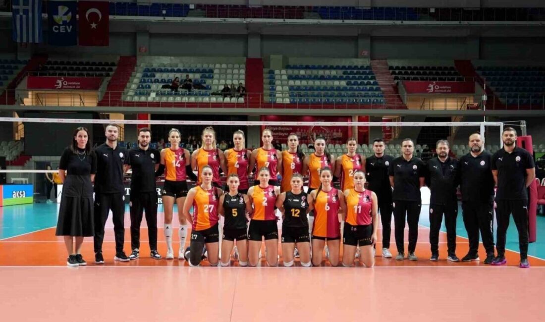 Galatasaray Kadın Voleybol Takımı, Yunanistan’ın Olympiakos’unu eleyerek CEV Kadınlar Challenge Kupası yarı finaline yükseldi. Galatasaray Kadın Voleybol Takımı, CEV Kadınlar Challenge Kupası çeyrek finalinde