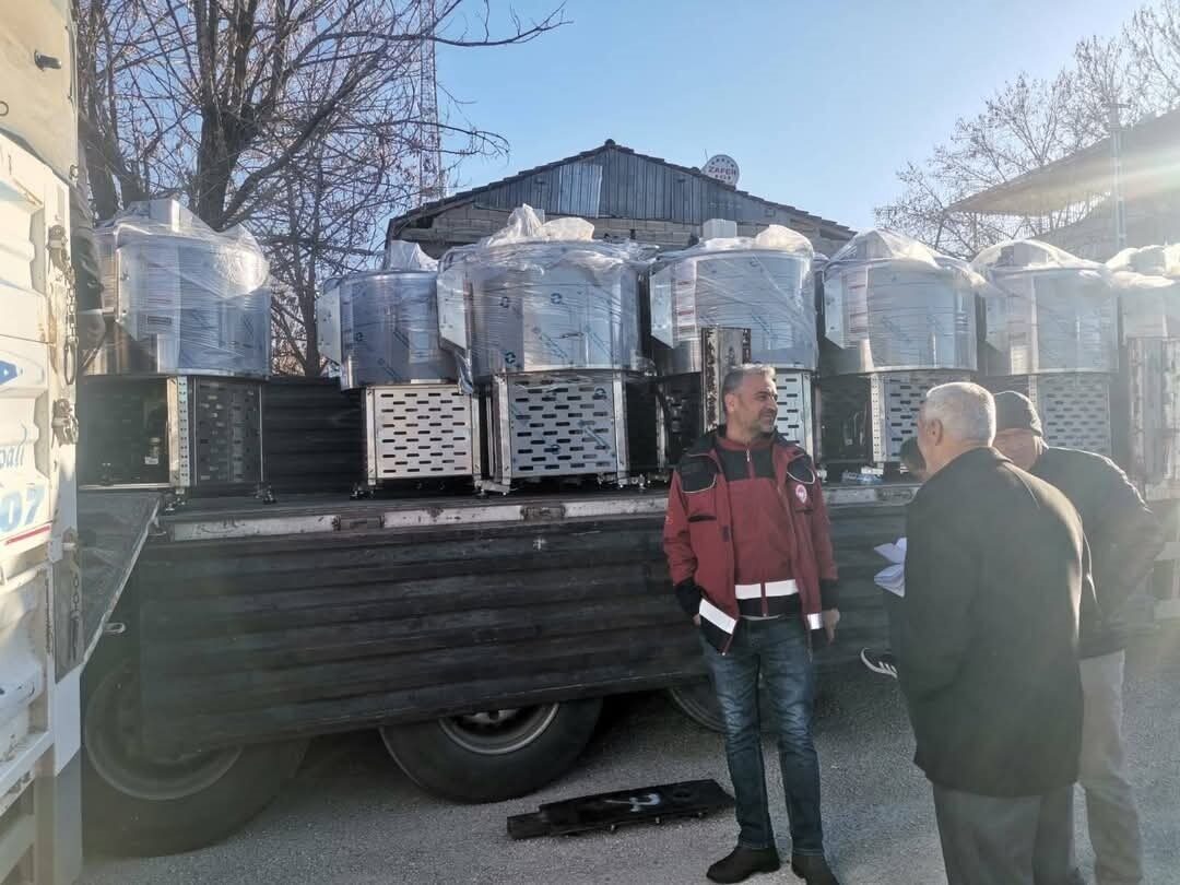 Adıyaman’ın Gölbaşı ilçesinde, süt üreticilerine yönelik düzenlenen etkinlikte 15 adet