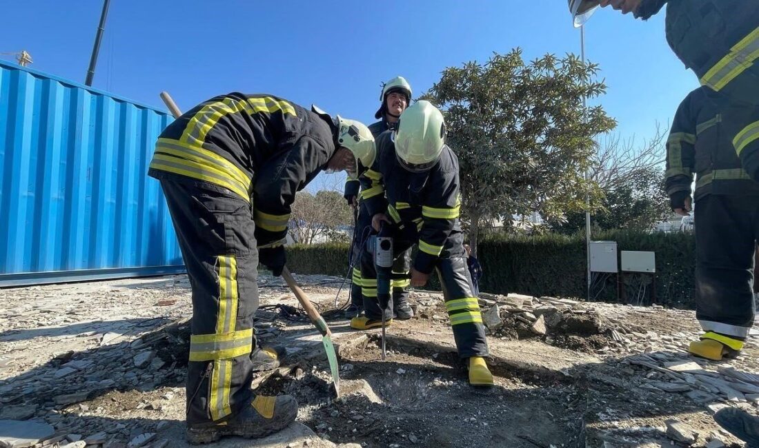 Hatay İtfaiyesi Kentsel Arama Kurtarma Eğitimiyle Güçleniyor Hatay Büyükşehir Belediyesi İtfaiye Daire Başkanlığı, itfaiye personeline kentsel arama