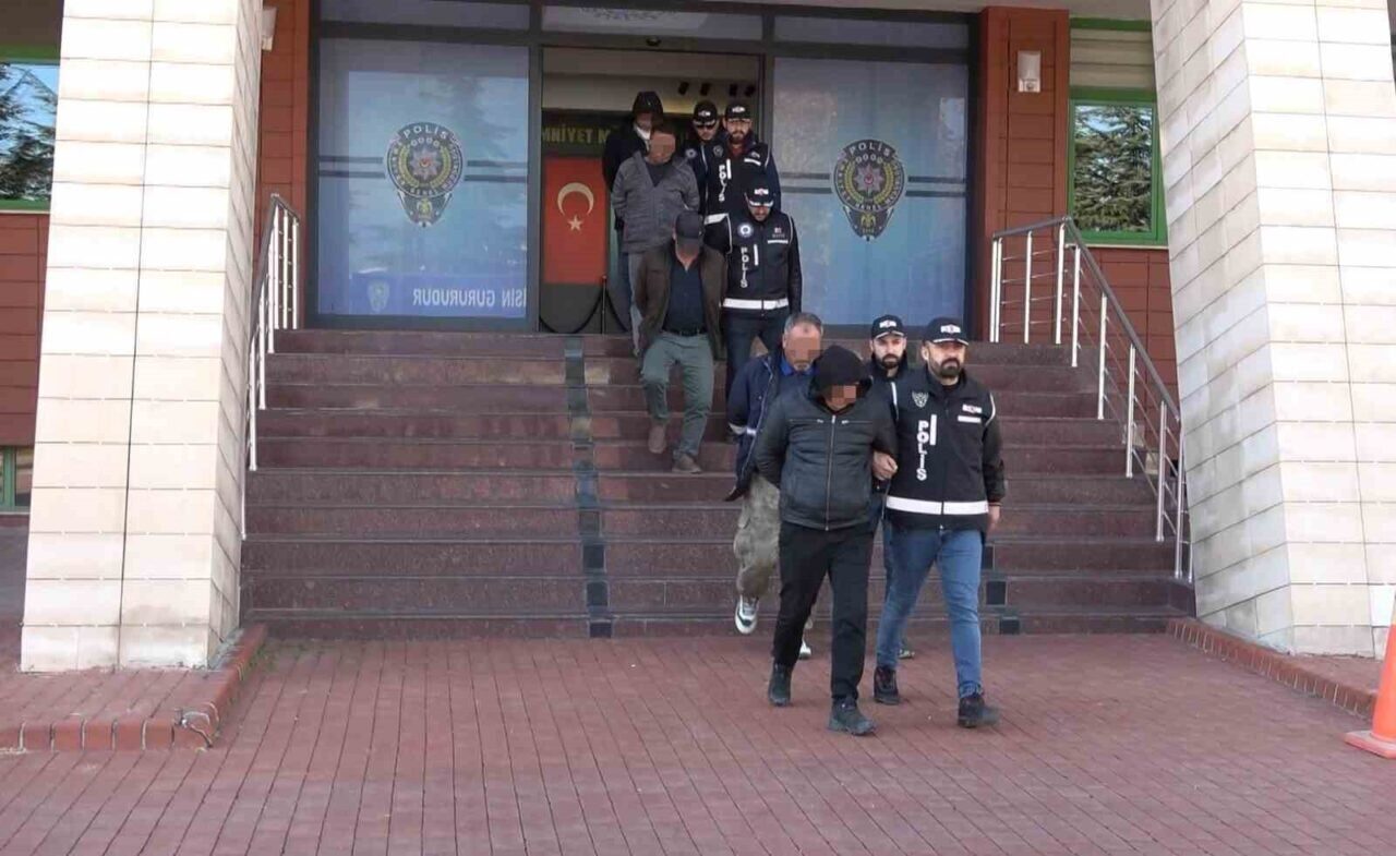 Isparta'da, 19 Kasım 2024'te define ararken doğal gaz hattına zarar