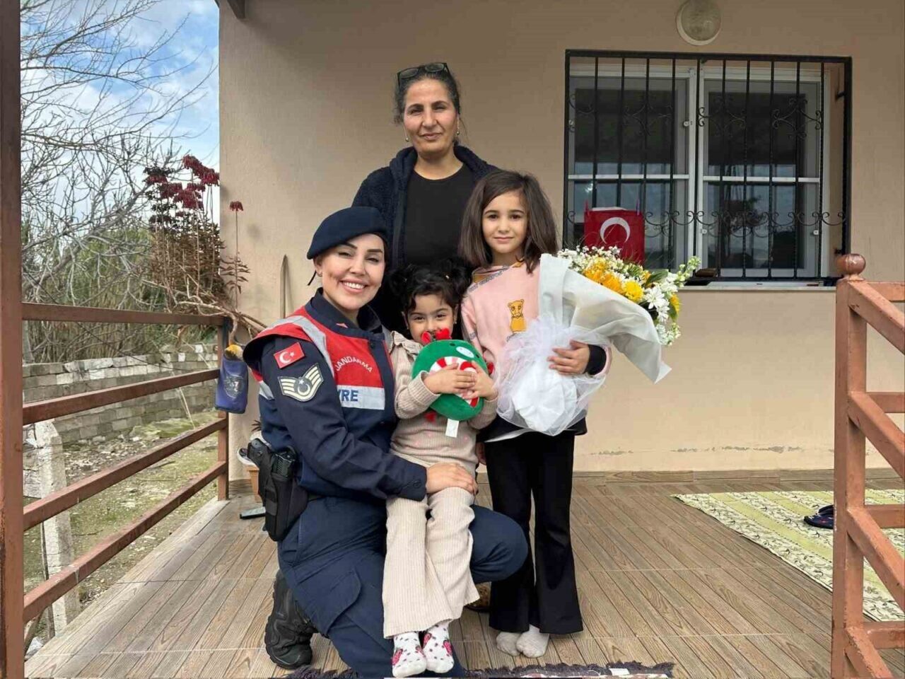 Aydın'daki jandarma ekipleri, 27 yıl önce Van'da şehit düşen Jandarma