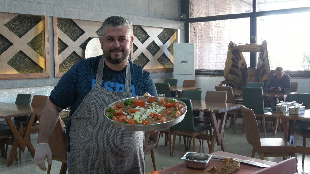 Kilis'te 12 yıldır hizmet veren Mehmet Çiloğlu, 30 yıllık deneyimiyle