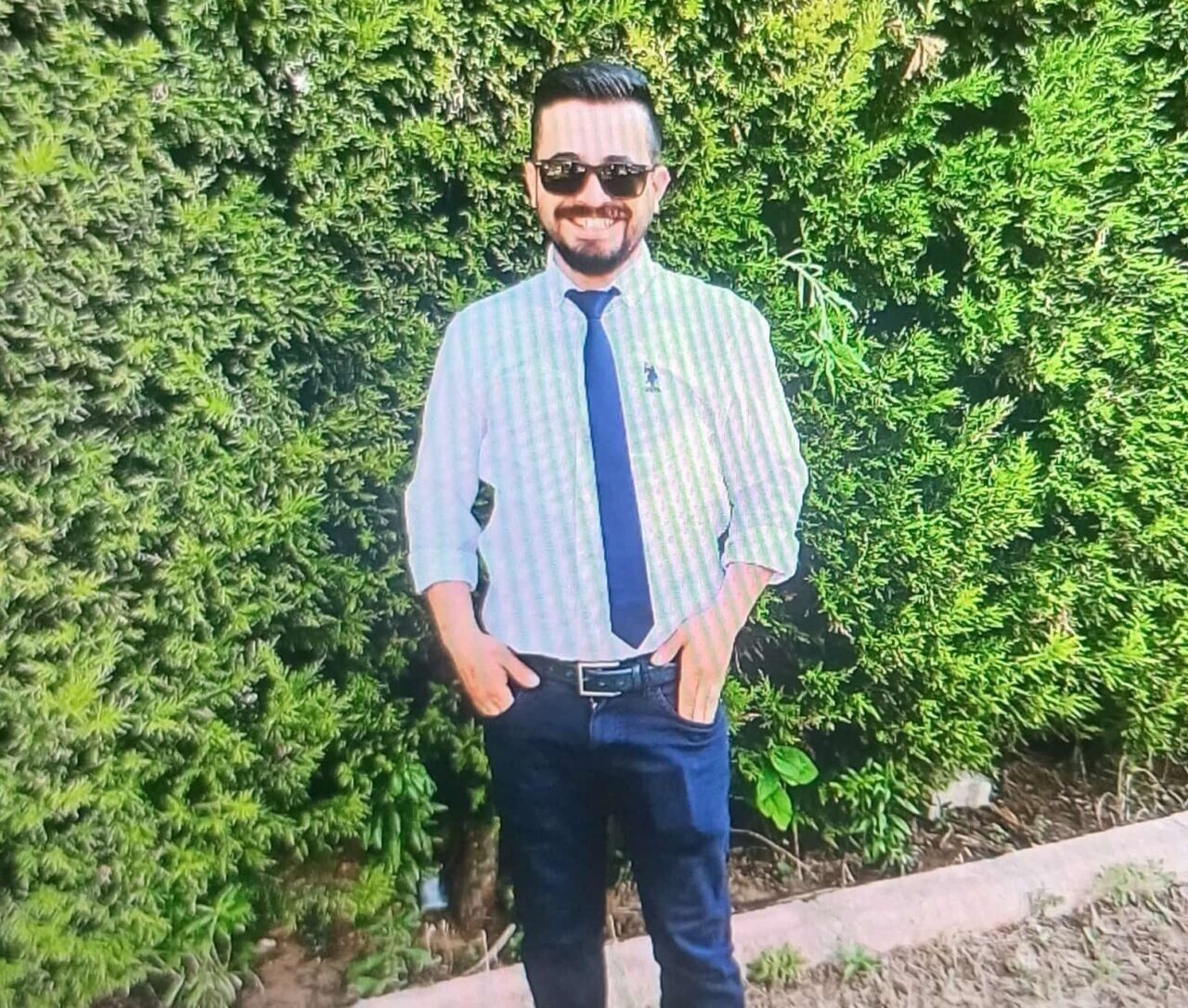 Koçarlı'da işyeri sahibi Onur Çoban (35), evinde ölü bulundu. Oğlundan