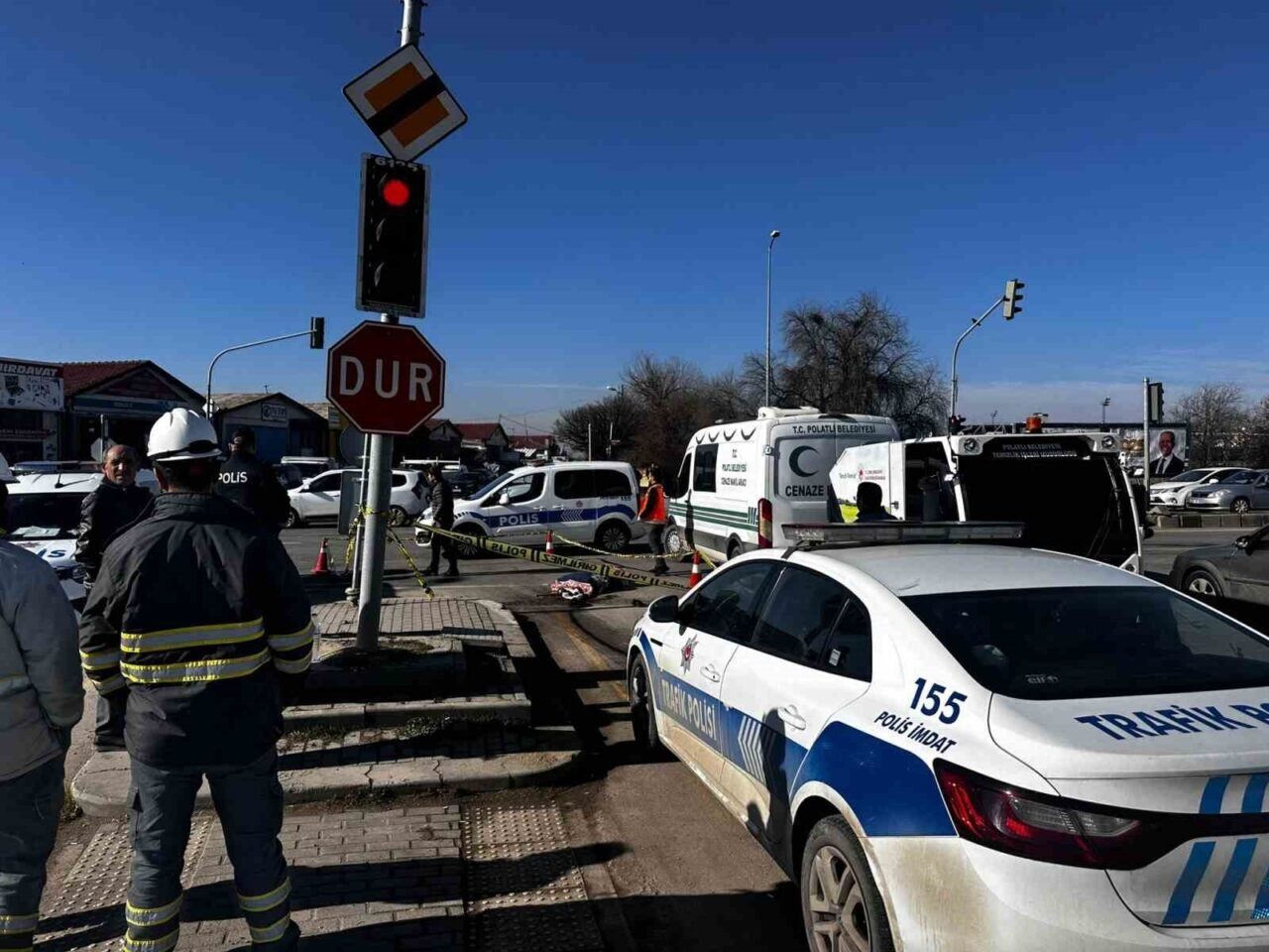Ankara'nın Polatlı ilçesinde 85 yaşındaki Veli Er, yolun karşısına geçerken