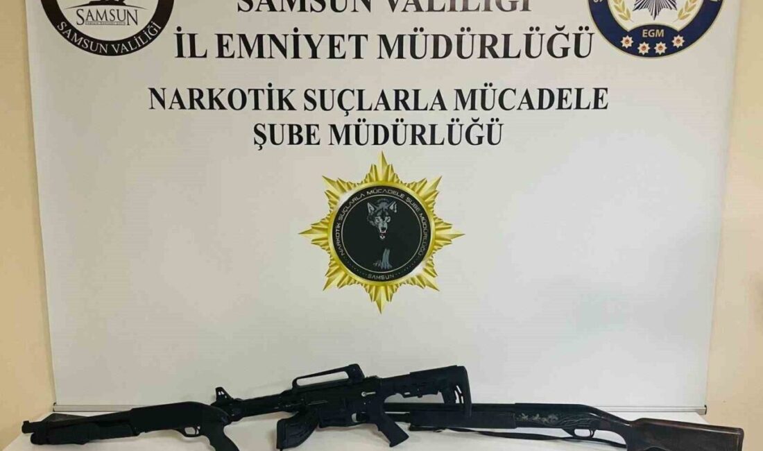 Samsun’da Uyuşturucu Operasyonu: İki Gözaltı ve Ele Geçirilen Maddeler Açıklandı Samsun'da düzenlenen operasyonlarda A.Ç. (25) ve G.Y.H. (22) uyuşturucu maddeyle