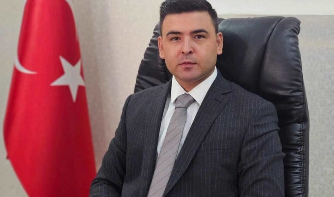Şaphane Kaymakamı İsmail Karakoç, Yurt Dışı Görevi Nedeniyle Görevine Veda Etti İsmail Karakoç, İçişleri Bakanlığı'nın yurt dışı programı nedeniyle Şaphane Kaymakamlığı