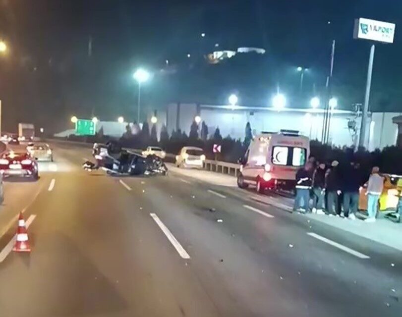 TEM Otoyolu’nda meydana gelen kazada, Volkan Artun yönetimindeki cip bariyere