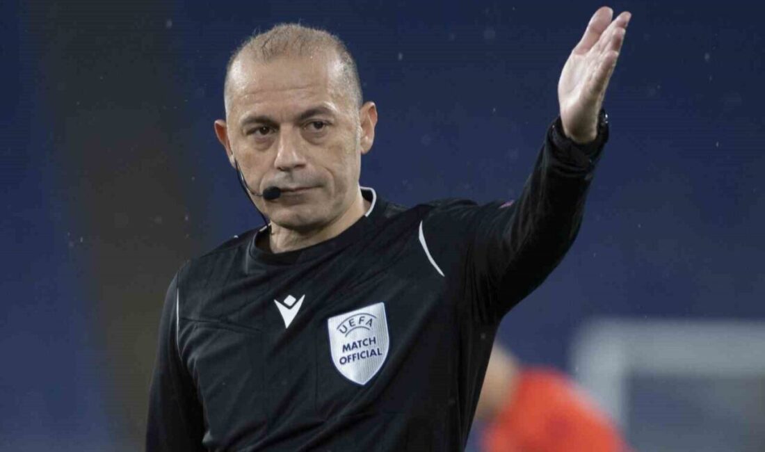 Cüneyt Çakır, UEFA Şampiyonlar Ligi’nde Club Brugge-Juventus maçında gözlemci olarak görev alacak UEFA, 21 Ocak Salı günü saat 23.00'te gerçekleşecek Club Brugge-Juventus
