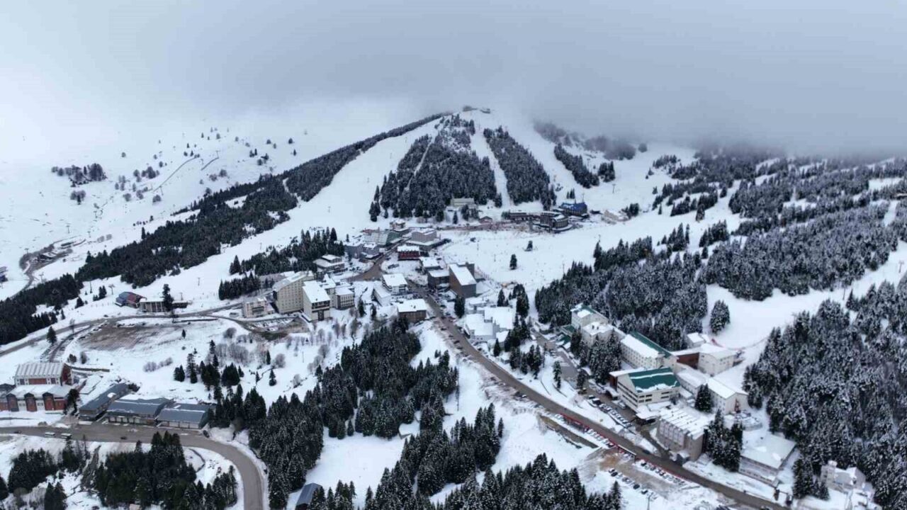 Bolu Kartalkaya'da yaşanan yangın faciasının ardından, yıllardır yıkılması beklenen eski