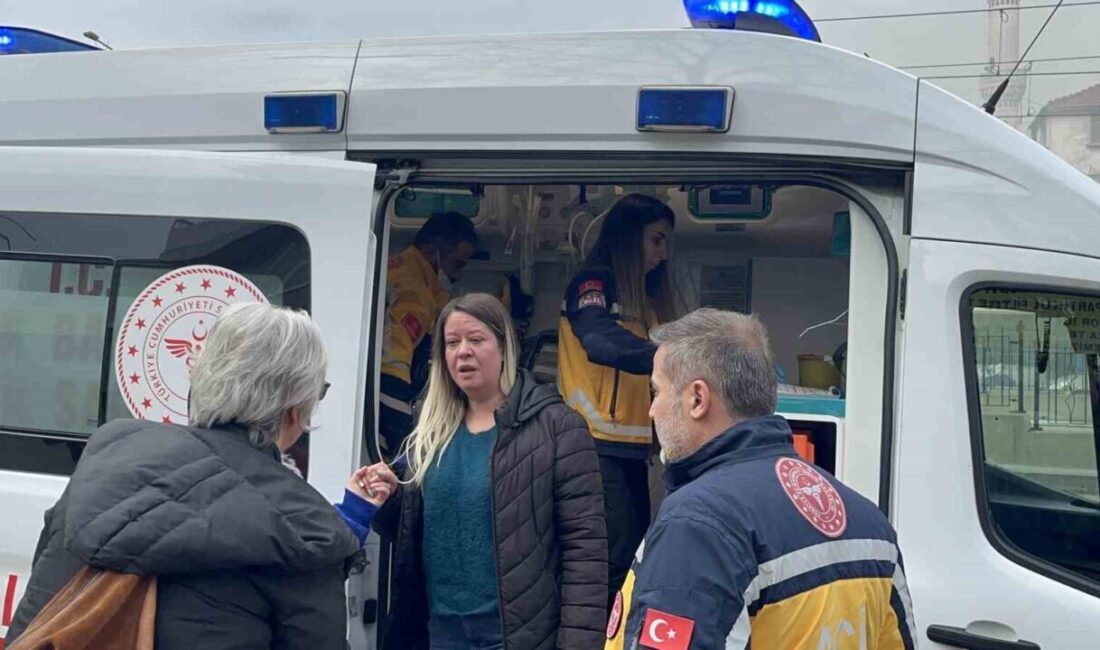Bursa’da Oto Aksesuar Dükkanında Çıkan Yangın, Yanındaki İş Yerine Sıçradı Bursa'nın Osmangazi ilçesinde bir oto aksesuar işletmesinde çıkan yangın bitişikteki