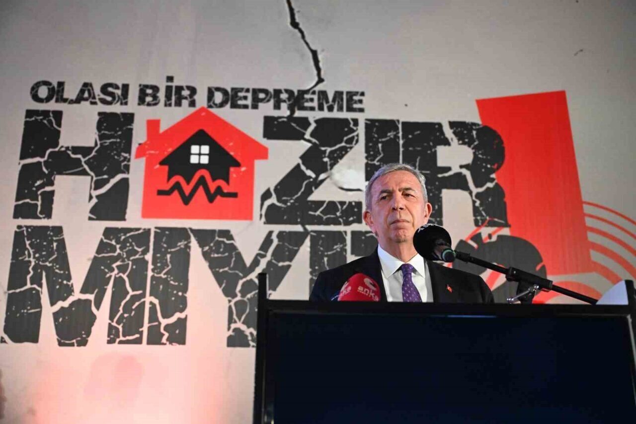 Ankara Büyükşehir Belediye Başkanı Mansur Yavaş, 6 Şubat depremlerinin yıldönümünde