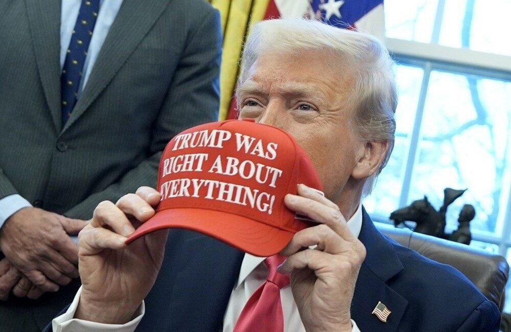 Trump, Zelenskiy ile yeni mineral anlaşmasını Cuma günü imzalamasını bekliyor ABD Başkanı Donald Trump, Beyaz Saray'da yaptığı açıklamada, Ukrayna Devlet
