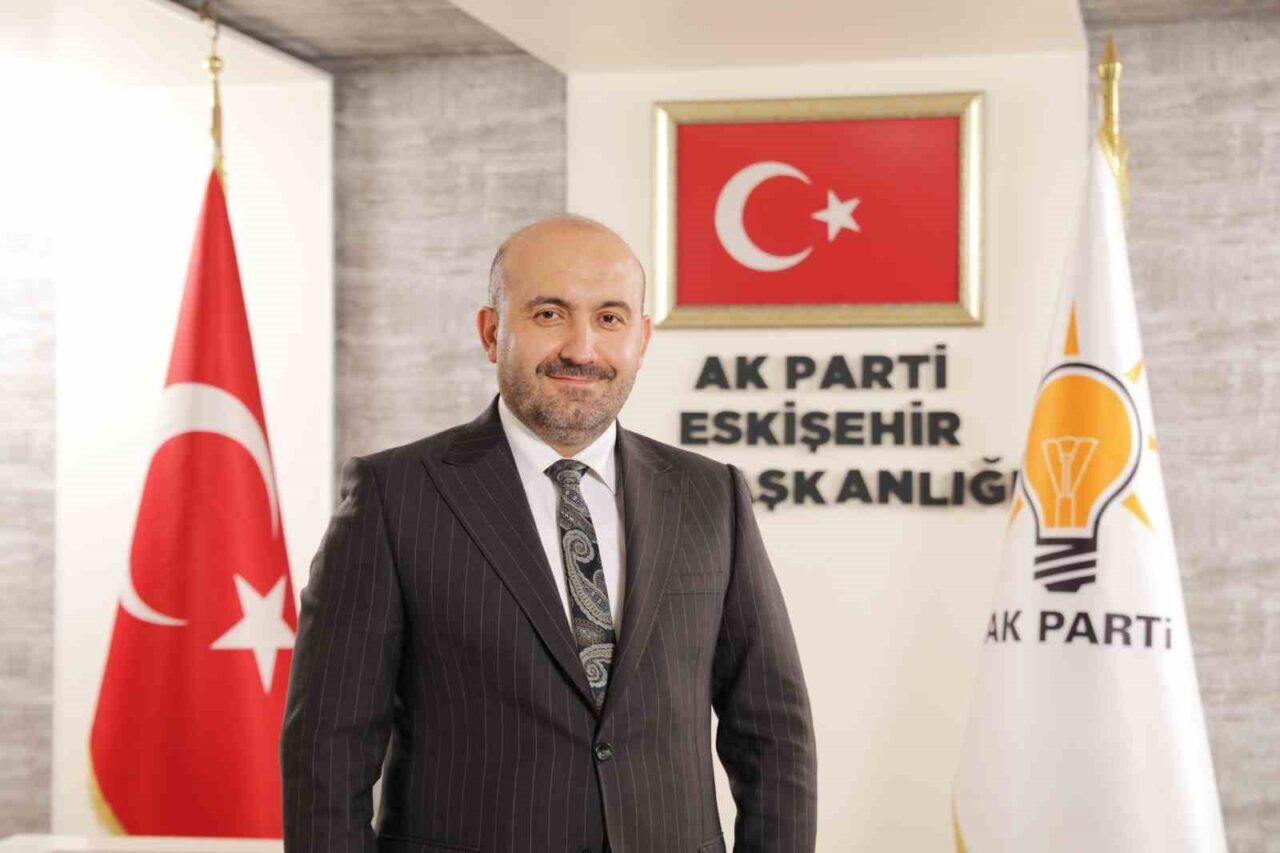 AK Parti Eskişehir İl Başkanı Gürhan Albayrak, Büyükşehir Belediye Başkanı