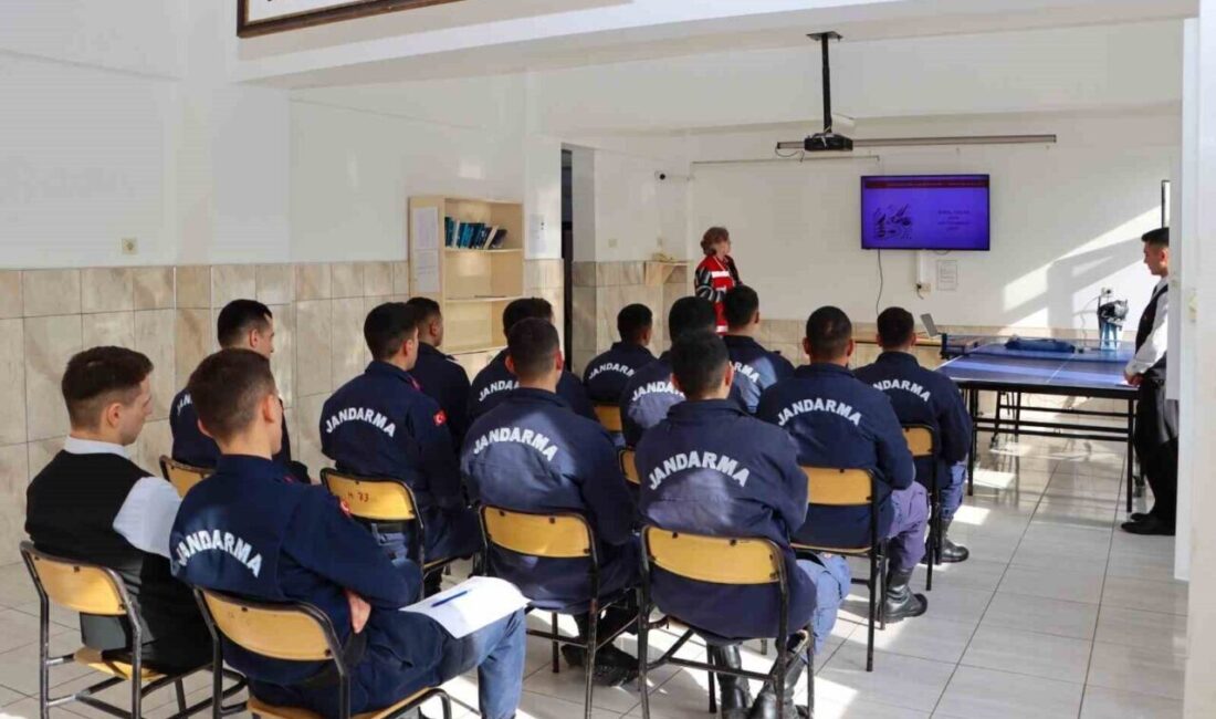 Sinop’ta Aile ve Sosyal Hizmetler İl Müdürlüğü tarafından erlere yönelik