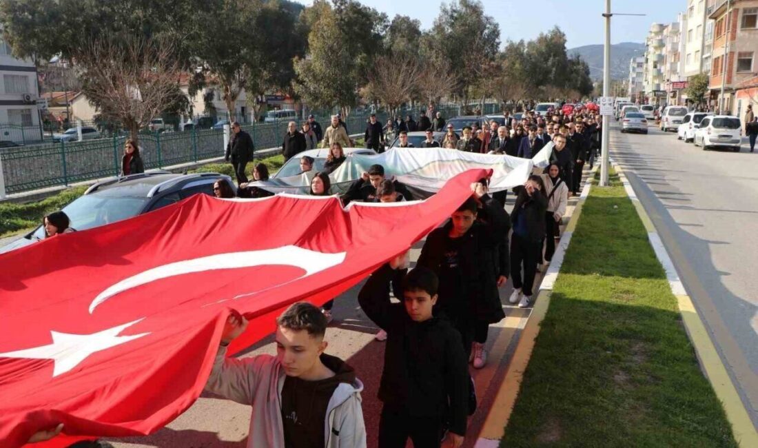 Söke’de Atatürk’ün Ziyaretinin 101. Yılı Coşkuyla Kutlandı Gazi Mustafa Kemal Atatürk’ün Söke’yi ziyareti 101. yıl dönümünde coşkuyla
