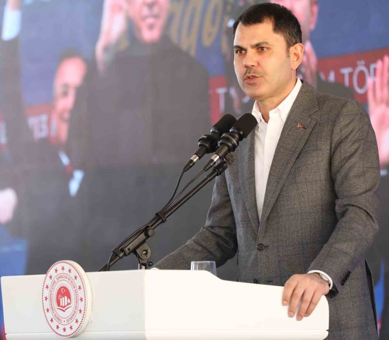 Çevre, Şehircilik ve İklim Değişikliği Bakanı Murat Kurum, Gaziantep'te bin