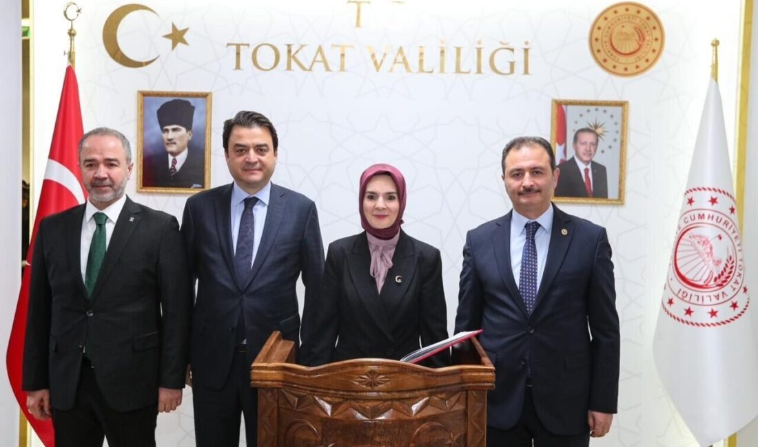 Aile ve Sosyal Hizmetler Bakanı Mahinur Özdemir, Tokat’taki Ziyaretlerini Tamamladı Aile ve Sosyal Hizmetler Bakanı Mahinur Özdemir, Sivas'taki programlarının ardından