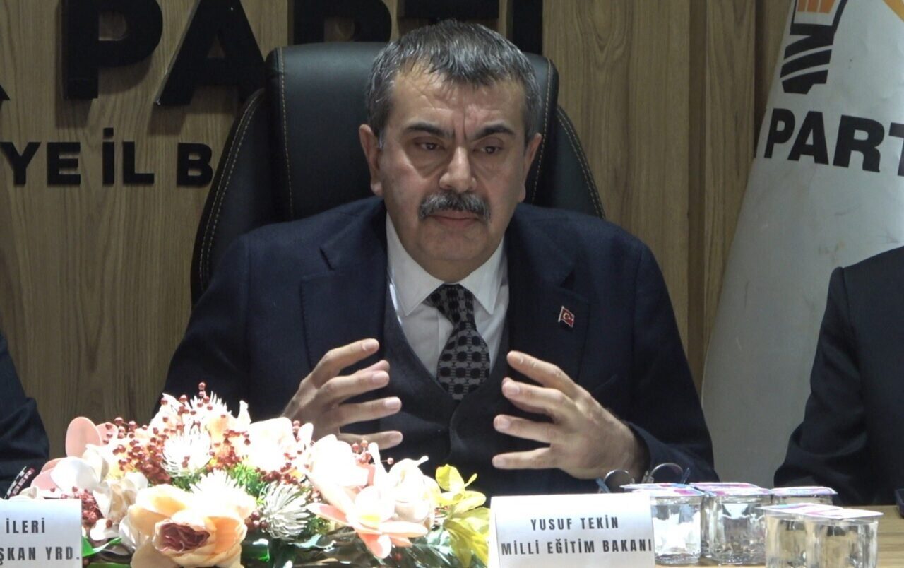 Kahramanmaraş depreminin ikinci yılında, Milli Eğitim Bakanı Yusuf Tekin, Osmaniye'de