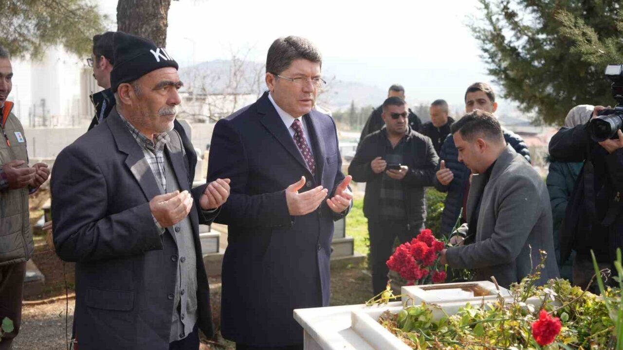 Adalet Bakanı Yılmaz Tunç, Kahramanmaraş merkezli depremlerin 2. yıldönümünde Gaziantep'in