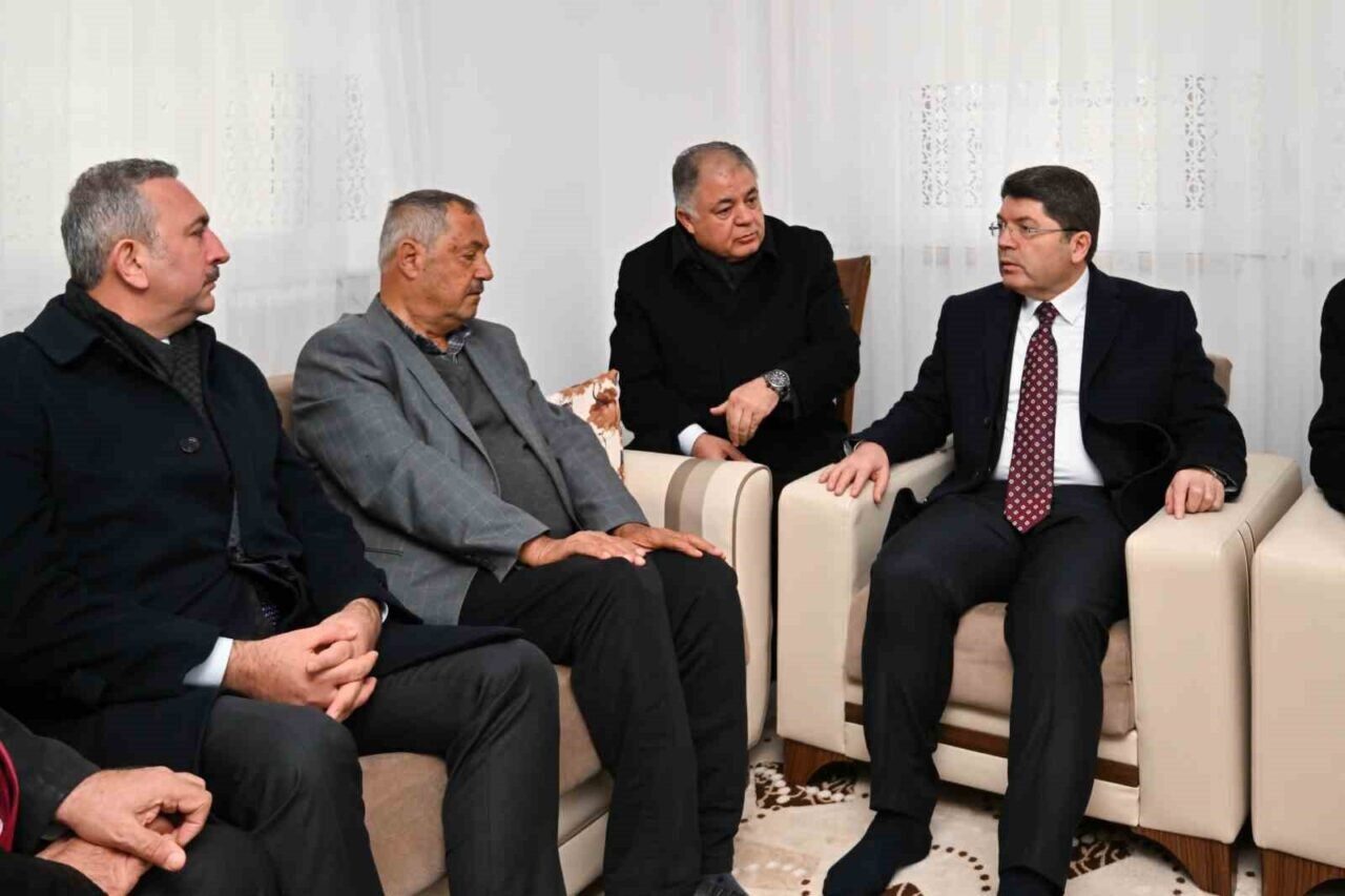 Adalet Bakanı Yılmaz Tunç, Kahramanmaraş merkezli depremin yıl dönümünde Gaziantep'in