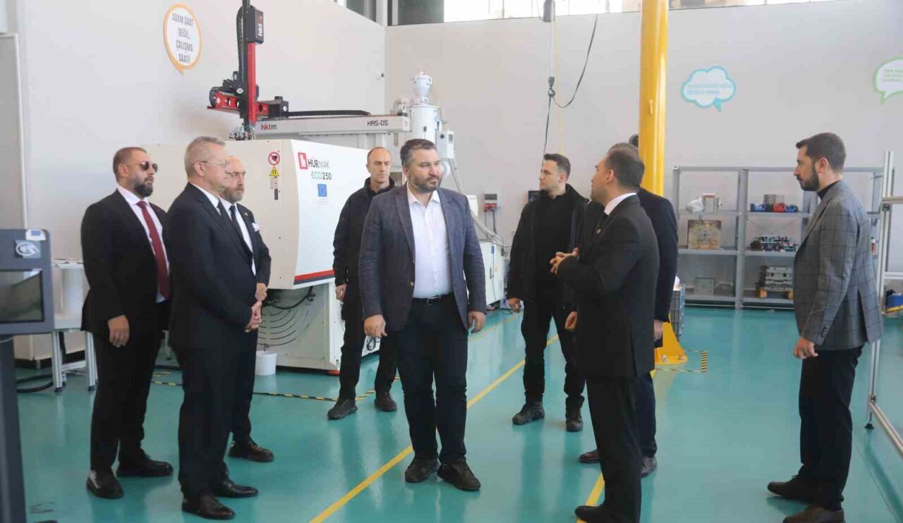 Sanayi ve Teknoloji Bakan Yardımcısı Oruç Baba İnan, Mersin Tarsus