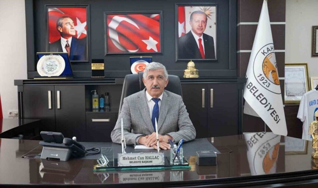 Kahta Belediye Başkanı Mehmet Can Hallaç, Berat Kandili dolayısıyla yayımladığı