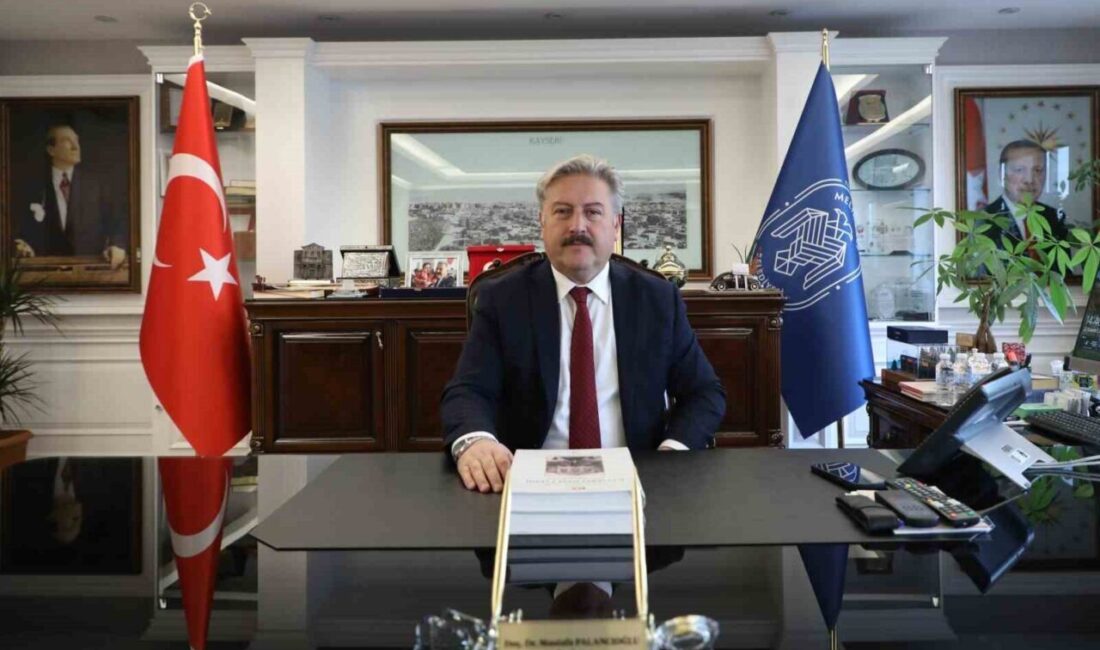 Melikgazi Belediye Başkanı Doç. Dr. Mustafa Palancıoğlu, Berat Kandili'nin duaların