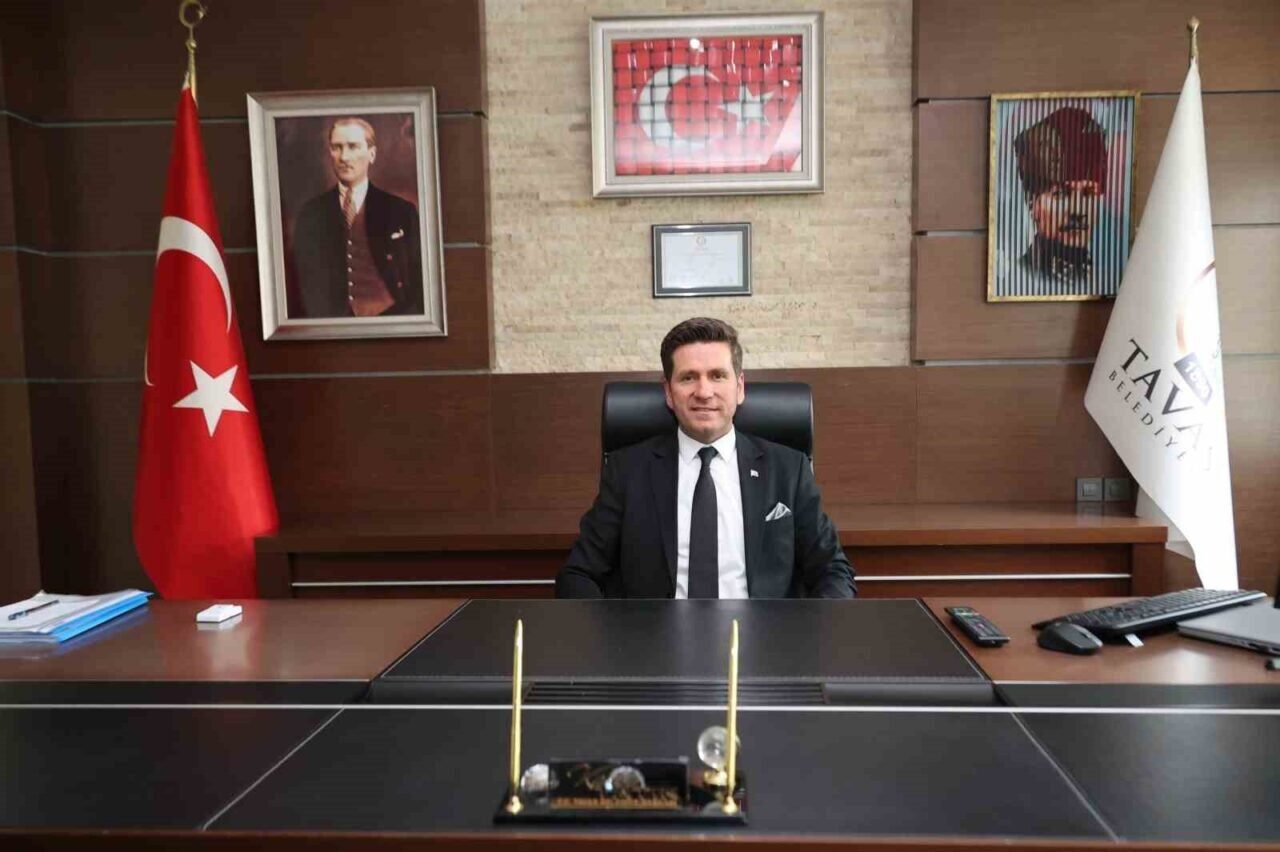 Tavas Belediye Başkanı Kadir Tatık, Berat Kandili dolayısıyla yayımladığı mesajında,