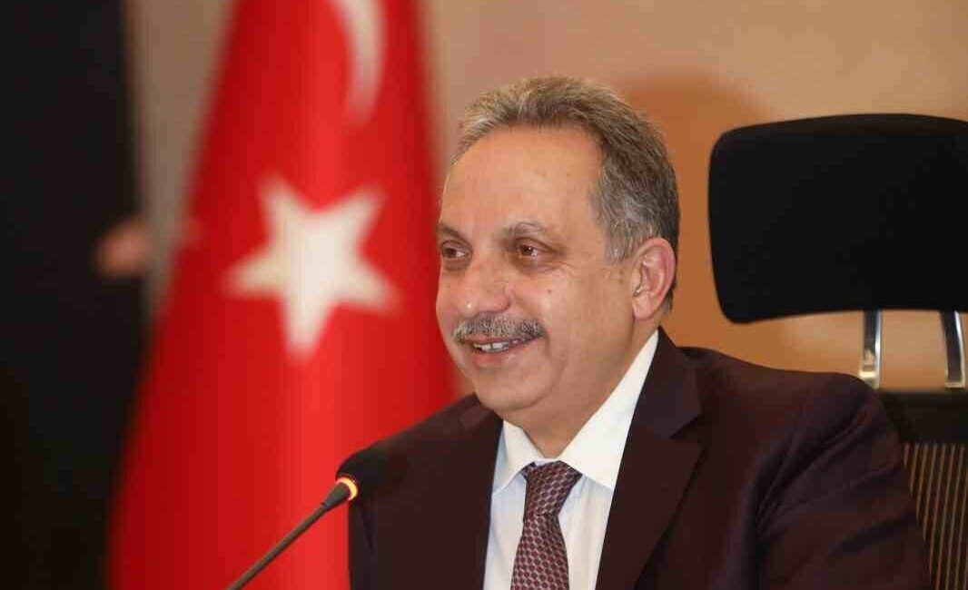 Talas Belediye Başkanı Yalçın’dan Ramazan Mesajı: Birlik ve Beraberlik İçin El Ele! Talas Belediye Başkanı Mustafa Yalçın, yayımladığı Ramazan mesajında tüm İslam